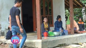 Korban Retakan Tanah Di Desa Depok Tak Kunjung Dapat Bantuan Logistik 1