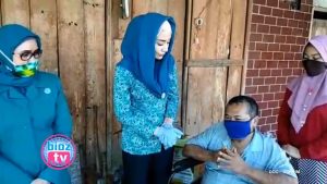 Berkat Kursi Roda Istri Bupati, Pria 52 Tahun Asal Karangan Trenggalek Bisa Kembali Beraktifitas