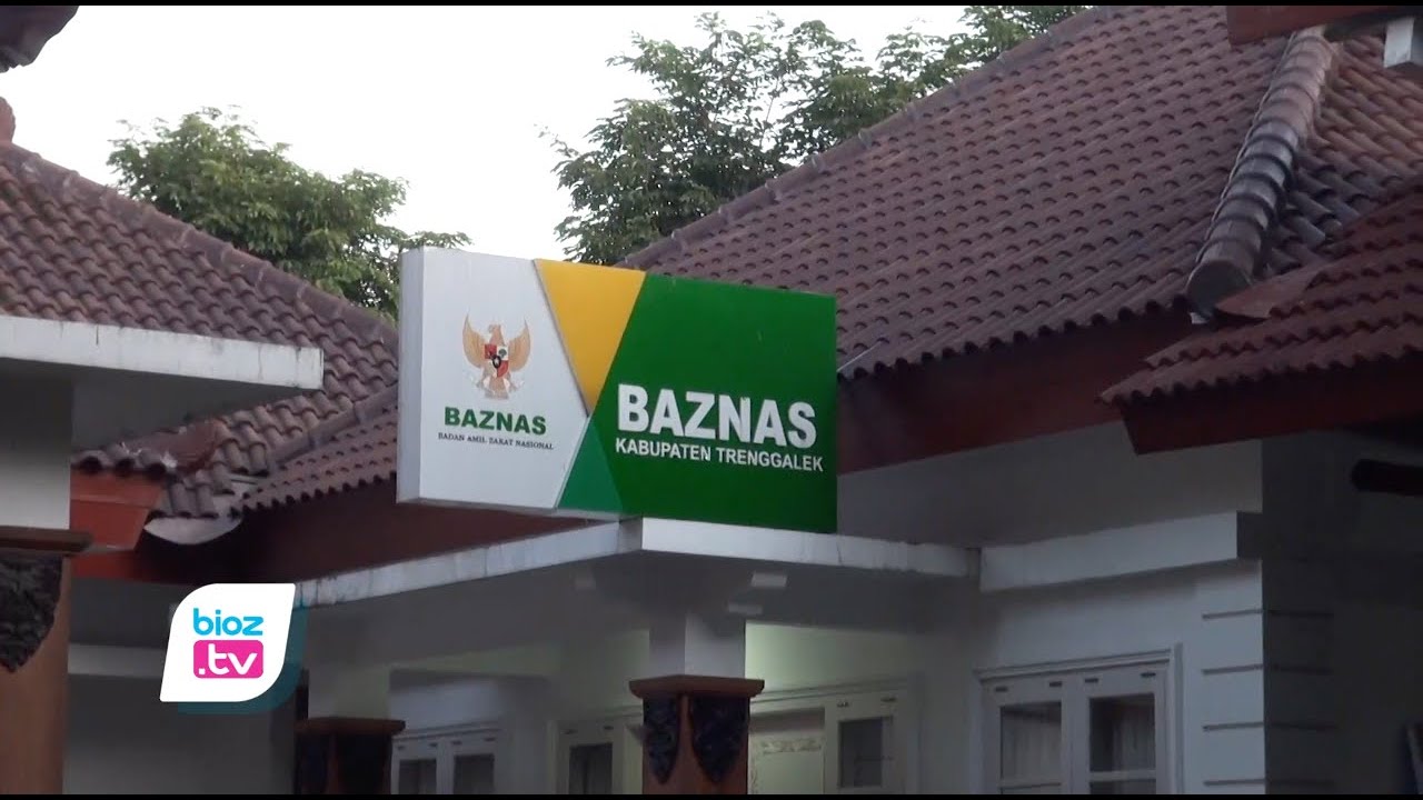 Aparatur sipil negara (ASN) di Kabupaten Trenggalek ternyata belum seluruhnya mau membayar zakat penghasilan sebesar 2,5%. Pasalnya, hingga saat ini ASN yang rutin membayar zakat sebesar 2,5% dari jumlah penghasilan hanya ada sekitar 35% saja. Kebanyakan ASN masih membayar zakat sesuai keinginanya sendiri.