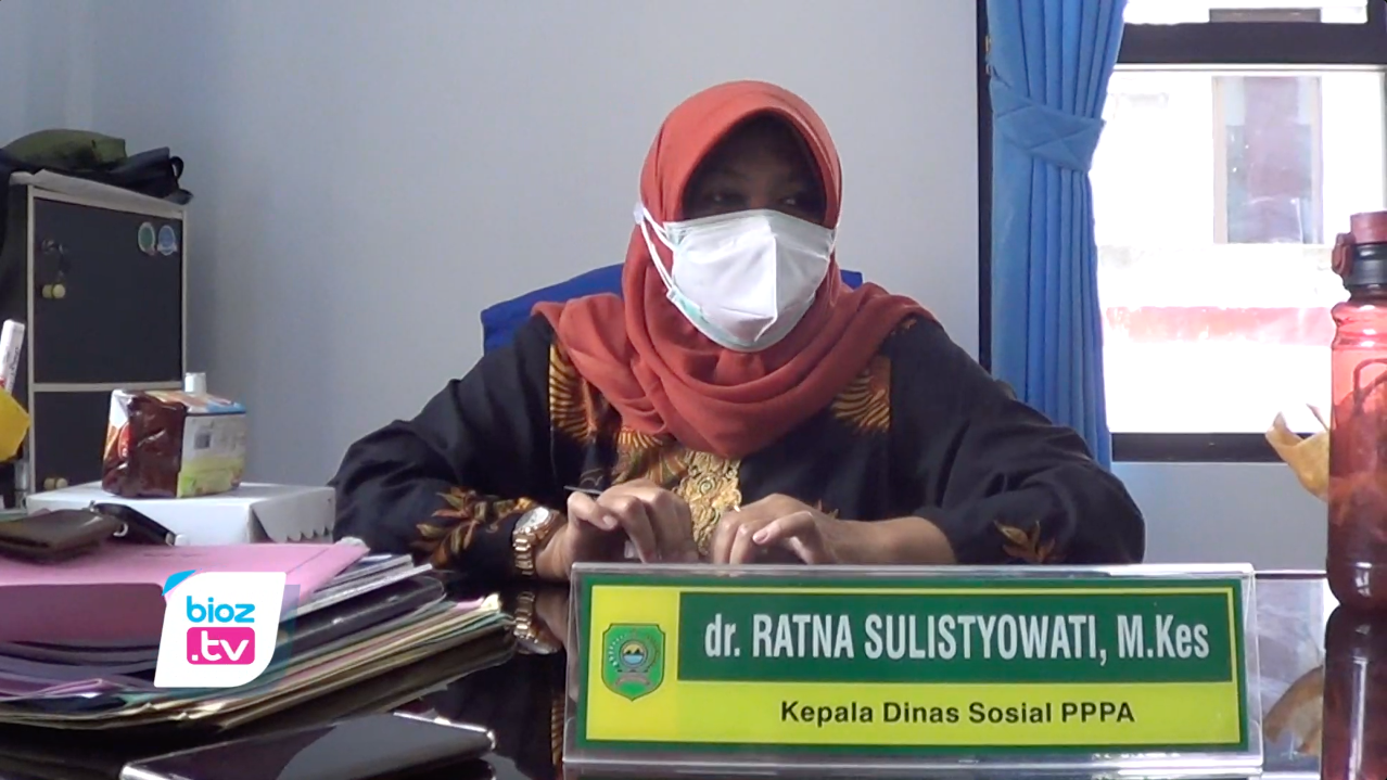 Corona Virus Disease, atau Covid-19 ternyata tidak hanya menyerang seseorang satu kali saja, pasalnya, salah satu dokter di Kabupaten Trenggalek terbukti sudah terpapar Covid-19 hingga dua kali. Beruntung yang bersangkutan bisa selamat dari serangan virus tersebut. Seperti apa kisahnya?, berikut pengakuan langsung yang bersangkutan.