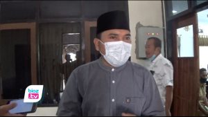 Pastikan kualitas sistem pembelajaran Online selama Pandemi Covid-19, DPRD Trenggalek akan panggil Dinas Pendidikan dan Kebudayaan. Pasalnya, meski pembelajaran tatap muka saat ini belum bisa dilakukan, namun kegiatan belajar mengajar harus tetap berjalan, dan kualitas pendidikan juga harus tetap terjaga.