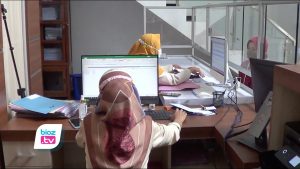Bantuan logislik bagi keluarga yang menjalani isolasi akibat terpapar Covid-19 di Kabupaten Trenggalek tetap berjalan. Jumlah bantuan itu juga menyesuaikan jumlah anggota keluarga pasien. Bantuan ini bertujuan agar mereka yang menjalani isolasi bisa tertib dan rantai penyebaran Covid-19 bisa diputus.