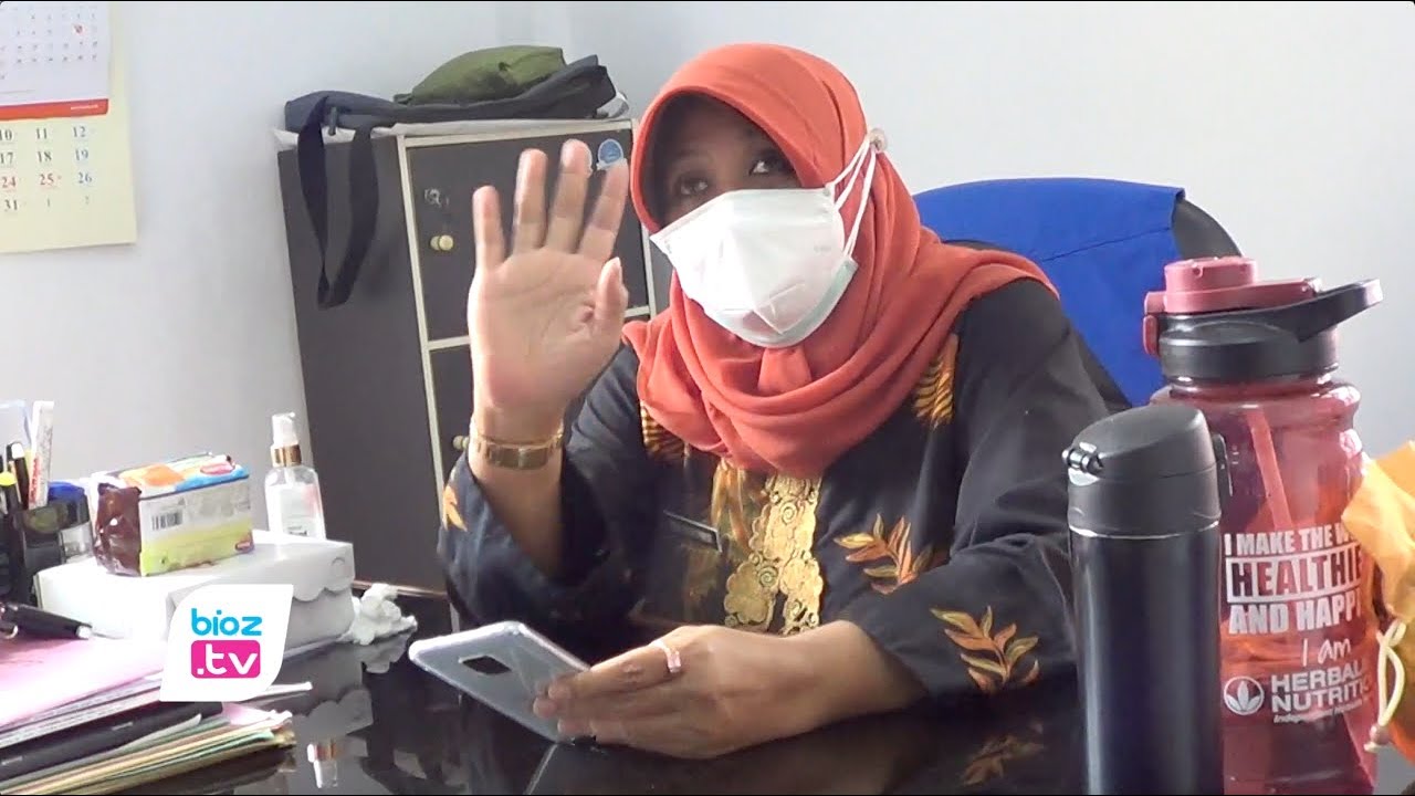 Dua kali positif Covid-19, Kepala Dinas Sosial pemberdayaan perempuan dan perlindungan anak (Dinsos P3A) Kabupaten Trenggalek beberkan sejumlah cara ampuh melawan serangan Virus Corona. Tips Tips tersebut sudah dibuktikannya sendiri saat ia berjuang melawan serangan Covid-19, hingga ia bisa kembali sehat.