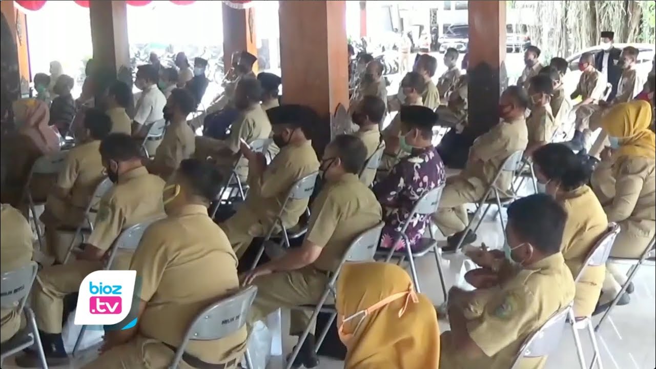 Mulai tahun 2021, aparatur sipil negara (ASN) di Kabupaten Trenggalek mempunyai kesempatan untuk memperoleh penghasilan tambahan yang lebih besar dari biasanya. Sedangkan salah satu syarat wajib agar bisa memperoleh tunjangan tambahan itu, mereka harus mampu melayani masyarakat dengan baik.