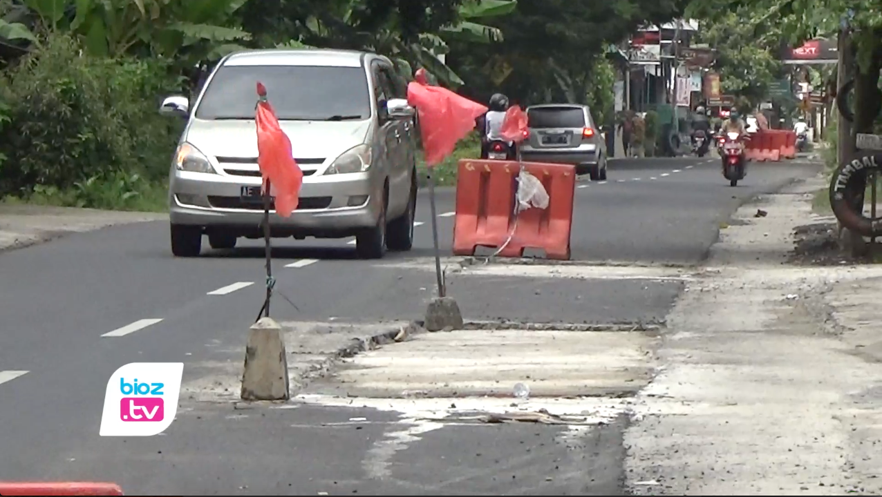 Polemik pengerjaan jalan Ngampon-Bendo, Inspektorat kabupaten Trenggalek serahkan proses audit langsung pada Badan pemeriksaan Keuangan Republik Indonesia (BPK RI). Rencananya, Mulai 02 Februari tahun ini BPK RI akan mulai lakukan proses audit pelaksanaan sejumlah kegiatan Pemerintah daerah.