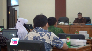 Transformasi perusahaan daerah (PD) menjadi perusahaan umum daerah (Perumda), Pansus 2 DPRD Trenggalek mulai bahas rencangan peraturan daerah (ranperda) bersama tim asistensi pemerintah daerah. Pasalnya sesuai ketentuan yang berlaku, badan usaha milik daerah hanya boleh berbentuk Perumda ataupun perseroda.