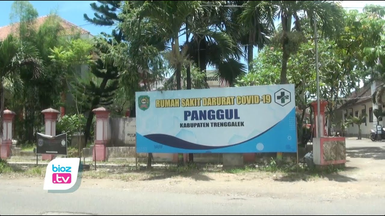 Mulai difungsikan, petugas rumah sakit darurat Covid-19 di Kecamatan Panggul, Kabupaten Trenggalek didominasi tenaga kesehatan baru. Sementara itu bangunan yang dijadikan rumah sakit darurat ini merupakan bangunan calon rumah sakit umum tipe D, yang hingga saat ini belum difungsikan.