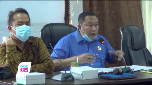 Fasilitasi pemerataan jumlah siswa sekolah negeri dan swasta pada pendaftaran siswa baru tahun 2021, Komisi 4 DPRD Trenggalek panggil Dinas Pendidikan dan Kemenag Trenggalek. Hasilnya, kedua lembaga tersebut sepakat untuk mematuhi regulasi. Sehingga jumlah siswa disekolah negeri maupun swasta bisa imbang. Fasilitasi pemerataan jumlah siswa sekolah negeri dan swasta pada pendaftaran siswa baru tahun 2021, Komisi 4 DPRD Trenggalek panggil Dinas Pendidikan dan Kemenag Trenggalek. Hasilnya, kedua lembaga tersebut sepakat untuk mematuhi regulasi. Sehingga jumlah siswa disekolah negeri maupun swasta bisa imbang.