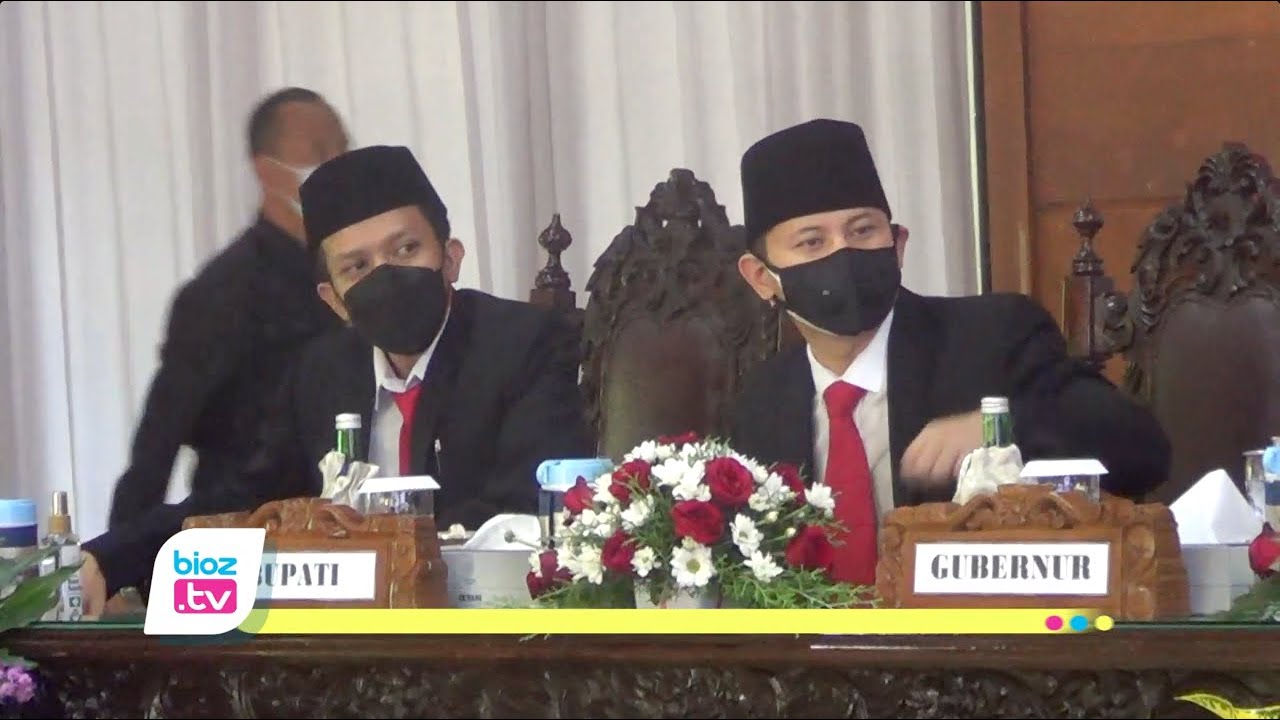 Usai serah terima jabatan dari Plh Bupati ke Bupati definitif dan mendengarkan wejangan Gubernur Jawa Timru di Pendopo Manggala Praja Nugraha Trenggalek, Bupati, Mochamad Nur Arifin tegaskan akan Fokus pada pembangunan ekonomi inklusif, pembangunan sumber daya manusia (SDM) dan Lingkungan Hidup.