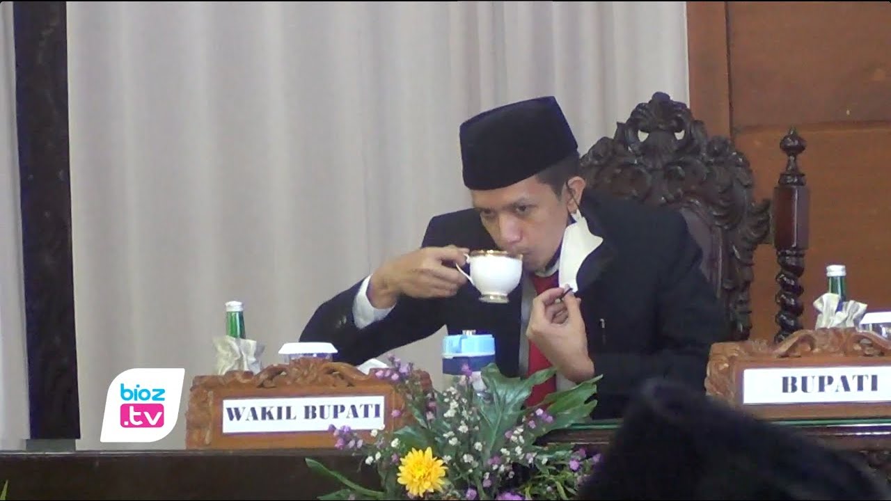 DPC PKB Kabupaten Trenggalek klaim jika Wakil Bupati Trenggalek, Syah Mohamad Natanegara sudah resmi kembali menjadi keder PKB. Pasalnya, berdasarkan hasil musyawarah wilayah pada beberapa waktu lalu, yang bersangkutan sudah ditetapkan menjadi wakil sekretaris DPW PKB Provinsi Jawa Timur.