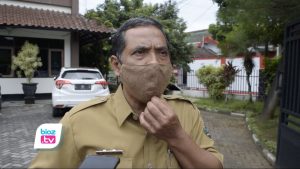 Sejumlah organisasi pemerintah daerah (OPD) di Kabupaten Trenggalek teryata tidak pernah diajak koordinasi terkait proses pengajuan ijin pertambangan emas di daerahnya. Sementara itu, sesuai isu yang berkembang, Ijin eksploitasi pertambangan oleh PT.Sumber Mineral Nusantara (SM) saat ini sudah keluar.