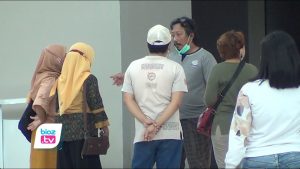 Para pedagang pasar Pon Trenggalek menilai ada sejumlah kejanggalan apda proses pengundian los dan kios yang dilakukan di Pendopo Manggala Praja Nugraha kemarin. Pasalnya, pada proses pengundian itu justru ada pedagang yang mendapatkan undian kios dengan kondisi sudah ada yang menempati.