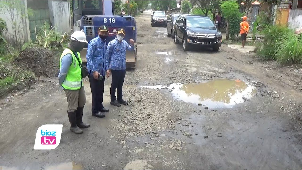 Tak ingin kejadian pengerjaan jalan Ngampon-Bendo kembali terulang, Bupati Trenggalek minta Dinas PUPR kawal langsung proses pengerjaan. Selain itu, Bupati juga meminta agar dilakukan uji lab secara berkala, yaitu mulai dari material yang akan digunakan, hingga pengujian sampel material yang sudah dipasang.