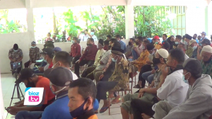 Belum ada kesepahaman antar pihak, Warga terdampak Bendungan Bagong Kabupaten Trenggalek masih persoalkan appraisal ganti rugi lahan. Warga menilai jika appraisal yang dilakukan oleh Kantor Jasa Penilai Publik (KJPP) itu asal asalan, sehingga harga ganti rugi tanah dan bangunan terlalu murah dan dianggap tidak layak.