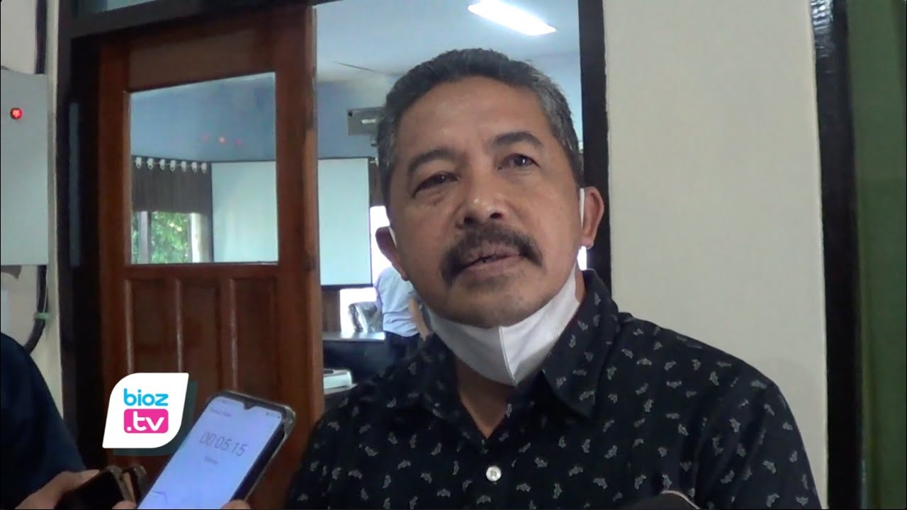 Wilayah pertambangan (WP) pada perubahan rencana tata ruang wilayah (RTRW) menjadi perbincangan sejumlah pihak, Pansus RTRW DPRD Trenggalek sebut jika pada perubahan RTRW secara impresif tidak menyebutkan jumlah luasan WP. Namun penyusunanya tetap mengacu pada peraturan yang lebih tinggi.