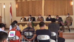 Polemik kelompok nelayan pancing dan nelayan kompresor belum usai, Dinas Kelautan dan Perikanan Provinsi Jawa Timur meminta agar para nelayan saling memahami, introspeksi, dan segera mengakhiri polemik. Terlebih sesuai peraturan yang ada, penggunaan kompresor untuk nelayan juga tidak diperbolehkan. Polemik kelompok nelayan pancing dan nelayan kompresor belum usai, Dinas Kelautan dan Perikanan Provinsi Jawa Timur meminta agar para nelayan saling memahami, introspeksi, dan segera mengakhiri polemik. Terlebih sesuai peraturan yang ada, penggunaan kompresor untuk nelayan juga tidak diperbolehkan.