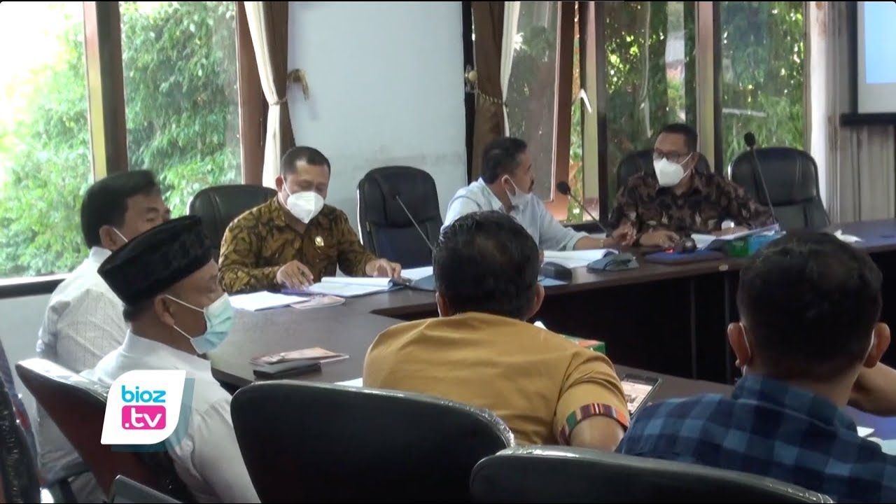 Panitia khusus (Pansus) laporan keterangan pertanggungjawaban (LKPJ) DPRD Trenggalek sebut jika indikator kinerja pemerintah Kabupaten Trenggalek hanya tercapai 48% saja, sedangkan sisanya sebasar 52% tidak tercapai. Dalam hal ini, Pansus juga menyayangkan data yang disampaikan dalam LKPJ itu juga belum lengkap.