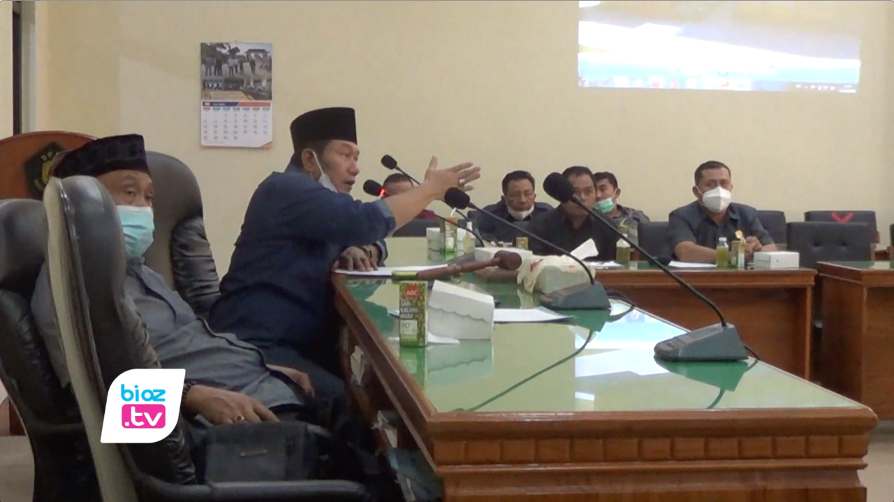 Rencana pembangunan gedung baru RSUD Tipe D di Kecamatan panggul, Komisi 4 DPRD Trenggalek meminta agar pembangunannya tidak setengah setengah. DPRD juga meminta agar master plan bangunan rumah sakit itu disesuaikan dengan kondisi lahan yang ada. Sehingga peanfaatkan bangunan bisa lebih maksimal.