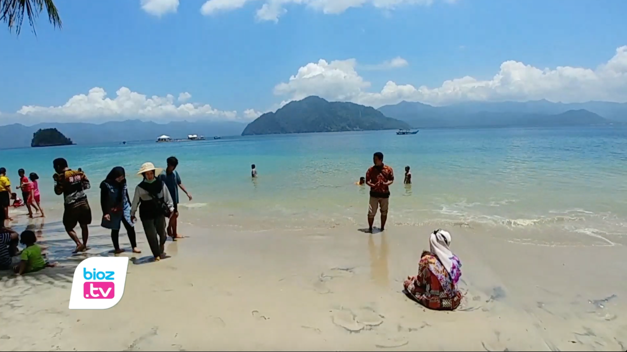 Selama musim mudik lebaran tahun ini, seluruh destinasi wisata di Kabupaten Trenggalek akan tetap dibuka. Namun destinasi wisata ini hanya akan melayani wisatawan lokal dan wisatawan yang berasal dari satu wilayah aglomerasi. Sehingga Selain itu jumlah wisatawan yang boleh masuk juga dibatasi maksimal 50%.