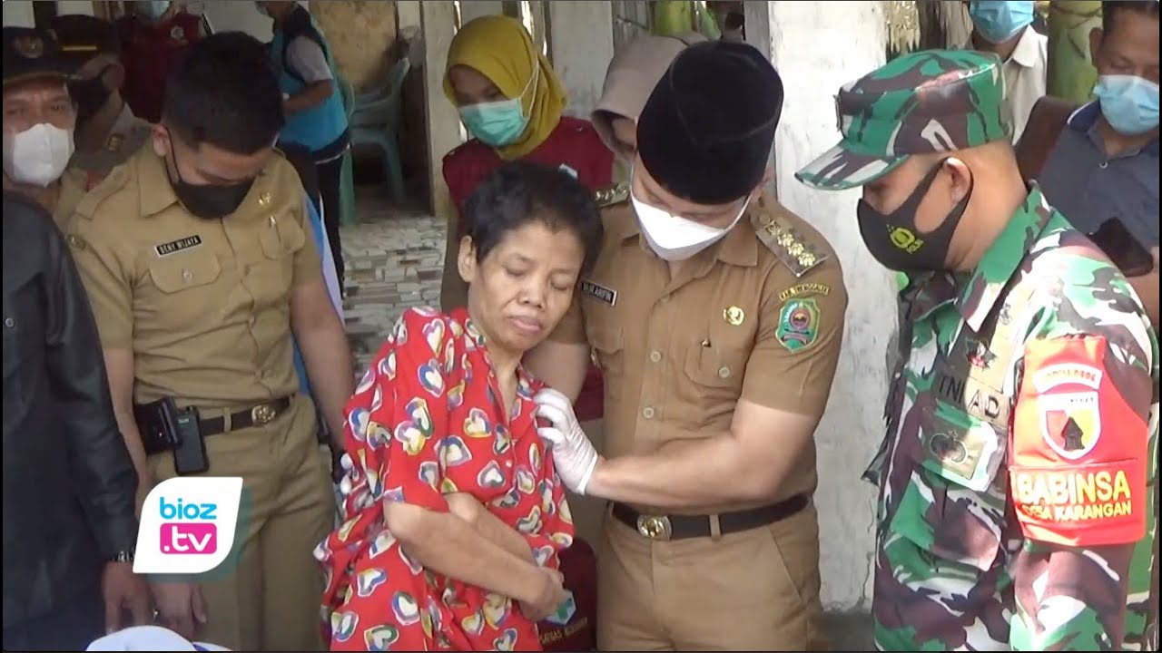 Terjerat pasung selama bertahun tahun, belasan orang dengan gangguan jiwa di Kabupaten Trenggalek akhirnya dibebaskan oleh pemerintah daerah bersama pemerintah Provinsi Jawa Timur. Dari belasan ODGJ yang terpasung itu didominasi mereka yang pernah menjalani pengobatan dan rehabilitasi namun kambuh lagi.
