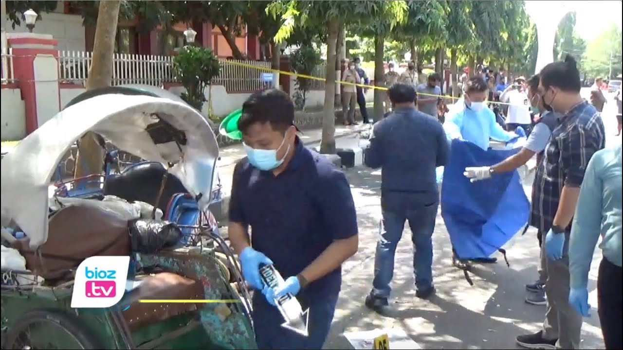 Tukang becak terduga pelaku pembacokan sesama rekan tukang becak di Alun Alun Kabupaten Trenggalek, diduga rutin bawa sabit di becaknya. Selain itu, yang bersangkutan juga dikenal mudah marah dan sering terlibat cek cok dengan sesama tukang becak, terutama saat rekannya mendapat sedekah dari orang.