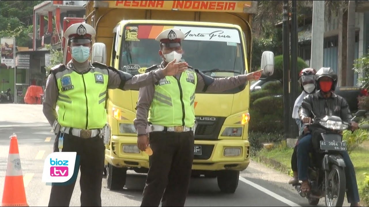 Perpanjangan pemberlakukan pembatasan kegiatan masyarakat (PPKM), Kabupaten Trenggalek masuk pada PPKM level 3. Dalam hal ini juga ada beberapa aturan yang berubah dibandingkan pada PPKM darurat. Sementara itu untuk kelonggaran juga masih menunggu perkembangan setelah 25 Juli mendatang.
