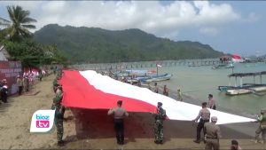 Sambut momentum hari kemerdekaan RI ke-76 pada tahun 2021, bendera merah putih raksasa sepanjang 76 meter dibentangkan di Pantai Trenggalek. Selain itu, puluhan bendera merah-putih juga dipasang di sejumlah kapal nelayan yang ada di sekitar wilayah Pantai Prigi, Kecamatan Watulimo, Kabupaten Trenggalek.