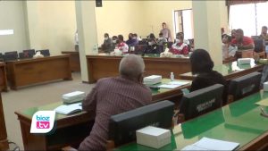 Hearing ke 6 aktivis yang tergabung dalam "Paguyuban Masyarakat Trengggalek" kembali gagal gara gara Sekda mangkir , DPRD Trenggalek akhirnya jadwalkan ulang. Pasalnya, para aktivis hanya menginginkan penjelasan langsung dari sekda, namun yang bersangkutan justru tidak hadir dengan berbagai alasan. Hearing ke 6 aktivis yang tergabung dalam "Paguyuban Masyarakat Trengggalek" kembali gagal gara gara Sekda mangkir , DPRD Trenggalek akhirnya jadwalkan ulang. Pasalnya, para aktivis hanya menginginkan penjelasan langsung dari sekda, namun yang bersangkutan justru tidak hadir dengan berbagai alasan.