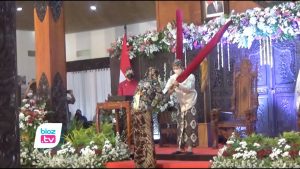 Digelar dengan penuh kesederhanaan, prosesi peringatan Hari Jadi Ke-827 Trenggalek hilangkan tradisi ngalap berkah berebut tumpeng agung di depan Pendopo. Meski demikian, prosesi inti peringatan Hari Jadi Trenggalek tetap digelar secara lengkap, dengan tidak mengubah tata cara adat yang telah dijalankan selama ini. Digelar dengan penuh kesederhanaan, prosesi peringatan Hari Jadi Ke-827 Trenggalek hilangkan tradisi ngalap berkah berebut tumpeng agung di depan Pendopo. Meski demikian, prosesi inti peringatan Hari Jadi Trenggalek tetap digelar secara lengkap, dengan tidak mengubah tata cara adat yang telah dijalankan selama ini.