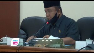 Dinas pekerjaan umum dan penataan ruang (PUPR) dan badan keuangan daerah (bakeduda) 2 kali mangkir dari undangan DPRD Trenggalek. Rencana pembahasan ranperda tahun jamak terkait proses pembangunan RSUD Dr.Soedomo dan ranperda tentang dana cadangan Pilkada 2024 akhirnya gagal dibahas.