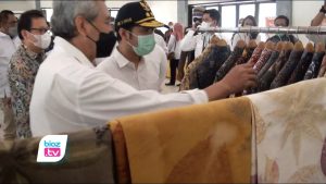 Widyaiswara Ahli Utama Kementerian PUPR, Achmad Hermanto Dardak, yang merupakan ayah dari Wakil Gubernur Jawa Timur, Emil Elestianto Dardak, akhirnya beberkan dibalik tujuan dan manfaat bangunan anjungan cerdas dikawasan lalur jalan nasional Trenggalek-Ponorogo, yang ada disamping Bendungan Tugu. Widyaiswara Ahli Utama Kementerian PUPR, Achmad Hermanto Dardak, yang merupakan ayah dari Wakil Gubernur Jawa Timur, Emil Elestianto Dardak, akhirnya beberkan dibalik tujuan dan manfaat bangunan anjungan cerdas dikawasan lalur jalan nasional Trenggalek-Ponorogo, yang ada disamping Bendungan Tugu.