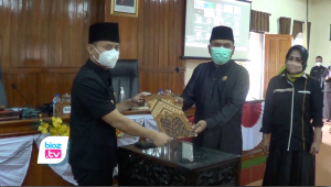Ranperda penyertaan modal ke perusahaan umum daerah air minum (PUDAM) Tirta Wening resmi ditetapkan menjadi perda. Mulai tahun 2022 hingga Tahun 2024 mendatang pemerintah daerah bersama badan anggaran (Banggar) DPRD Trenggalek akan anggarkan 3 Miliar Rupiah dalam setiap tahunnya.