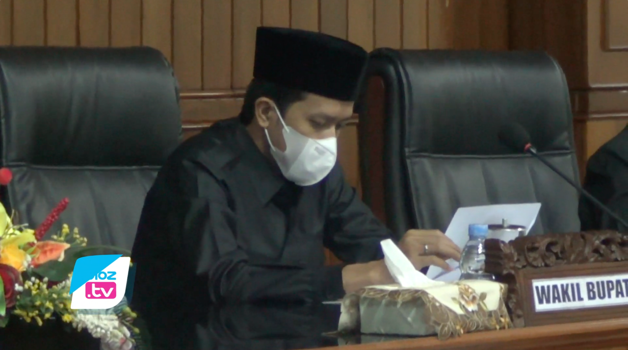 Perubahan perda tentang Bea Perolehan atas Tanah dan Bangunan (BPHTB) dan Perda tentang uji kir sudah disetujui DPRD. Wakil Bupati Trenggalek sebut hal ini akan menguntungkan pemerintah tapi tidak memberatkan rakyat. Pasalnya, pada perubahan tersebut sudah dilakukan penyesuaian dengan kondisi terkini.