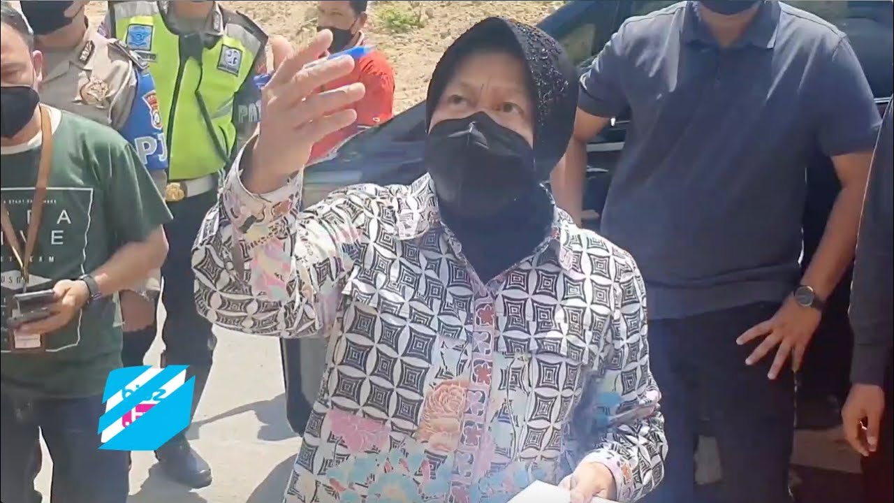 Blusukan di Kabupaten Trenggalek, Jawa Timur, Menteri Sosial (Mensos) Tri Risma harini kritisi lokasi lumbung sosial didaerah rawan tsunami. Mensos minta agar lokasi lumbung sosial berada di tempat tinggi namun tidak rawan terjadi bencana longsor. Selain itu lokasinya juga tidak terlalu jauh dari kawasan pantai.