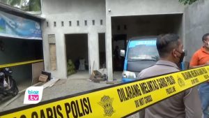 Gara gara gas LPG bocor hingga terjadi ledakan, satu keluarga asal Desa Gemaharjo, Kecamatan Watulimo, Kabupaten Trenggalek, Jawa Timur, terbakar. Akibat kejadian ini pasangan suami istri beserta kedua anaknya harus dilarikan ke rumah sakit guna perawatan medis.