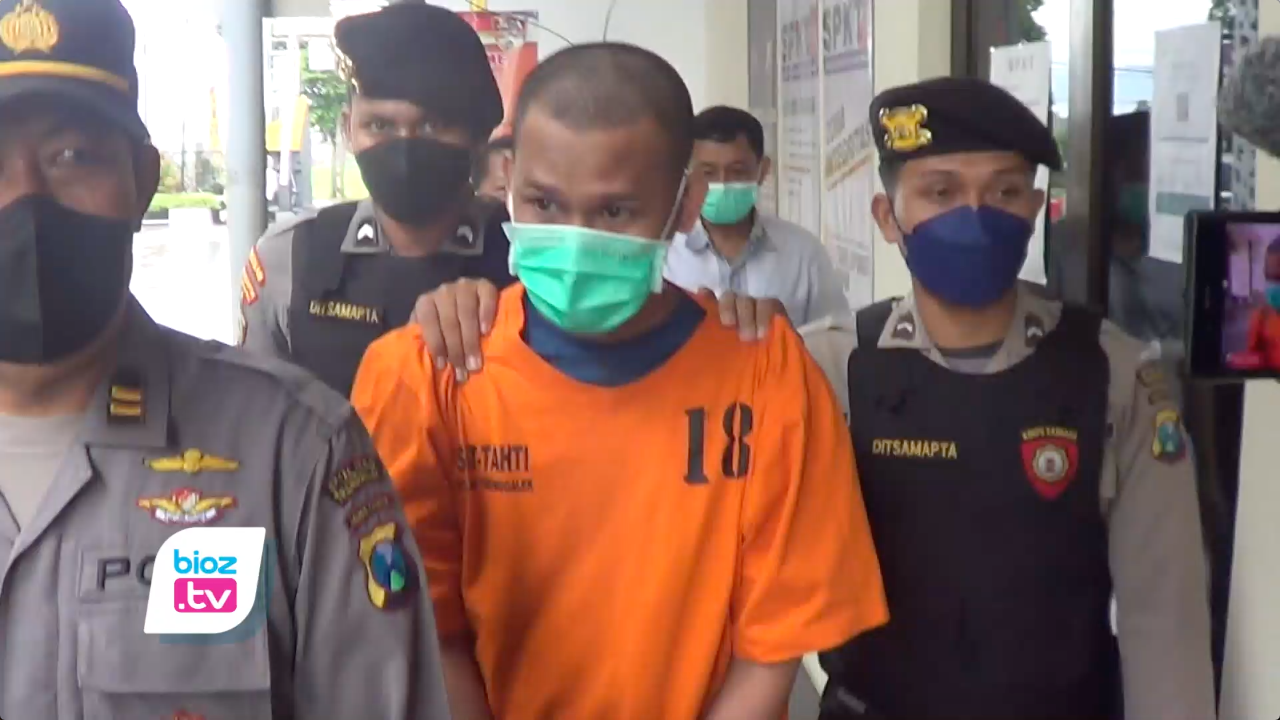 Bobol akun Shopee dan Brimo warga Treggalek saat momen gebyar diskon belanja online 12.12, Warga asal Sumatra gasak uang direkaning hingga puluhan juta Rupiah. Saat menjalankan aksinya, pelaku menghubungi korban dan berpura pura menjadi keryawan marketplace yang akan memberikan hadiah.