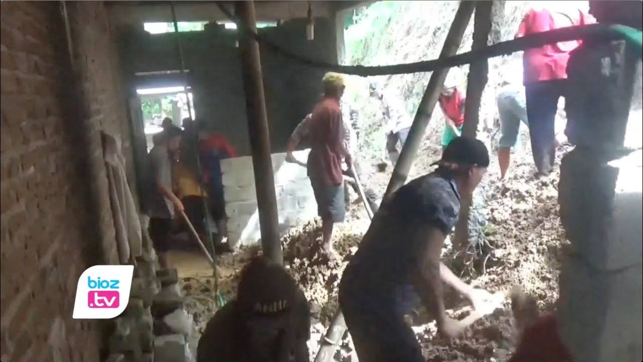 Dihantam tebing longsor setinggi 4 meter, rumah warga di Desa Srabah, Kecamatan Bendungan, Kabupaten Trenggalek, jebol. Akibat bencana ini sejumlah perabot rumah tangga ikut hancur. Beruntung tidak ada korban jiwa pada kejadian ini. Namun kerugian akibat kerusakan ditaksir hingga jutaan rupiah.