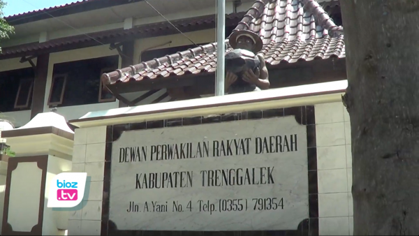 Dampak Anjloknya KKD, Pendapatan Anggota DPRD Trenggalek Turun Drastis