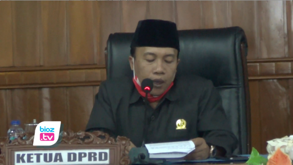 Terima LKPJ Bupati 2021, DPRD Trenggalek Sebut Ada Kenaikan Kemiskinan Hingga Pengangguran Terima LKPJ Bupati 2021, DPRD Trenggalek Sebut Ada Kenaikan Kemiskinan Hingga Pengangguran