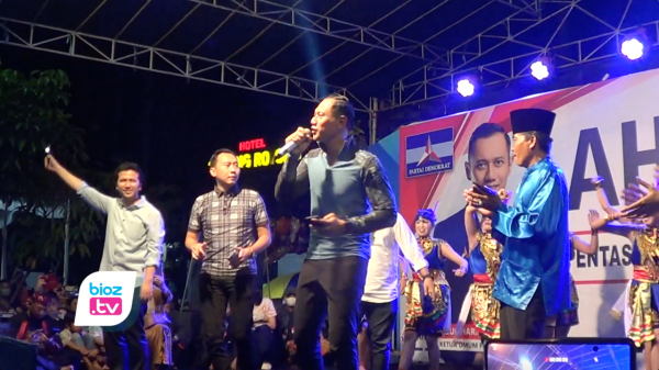 Guncang Pasar Pon Trenggalek, AHY Kepincut Sambutan Seni Budaya & UMKM Lokal