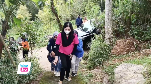 Longsor Hancurkan 35 Rumah Warga Prambon, PKK Trenggalek Ajak Masyarakat Ihtiar Doa & Action