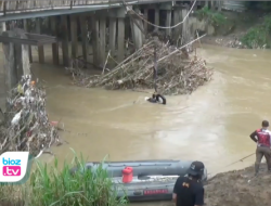 Terpleset Saat Kerja Bakti Buat Tanggul di Pinggir Sungai, Pelajar Di Trenggalek hanyut