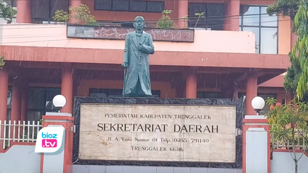 Mendekam di Rutan Trenggalek, Kades Ngulanwetan Belum Diberhentikan & Masih Bisa Terima Gaji