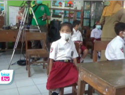 Prihatin Kondisi Terkini, Komisi 4 Minta DIkpora Trenggalek Wajibkan Sekolah Putar Lagu Kebangsaan Prihatin Kondisi Terkini, Komisi 4 Minta DIkpora Trenggalek Wajibkan Sekolah Putar Lagu Kebangsaan