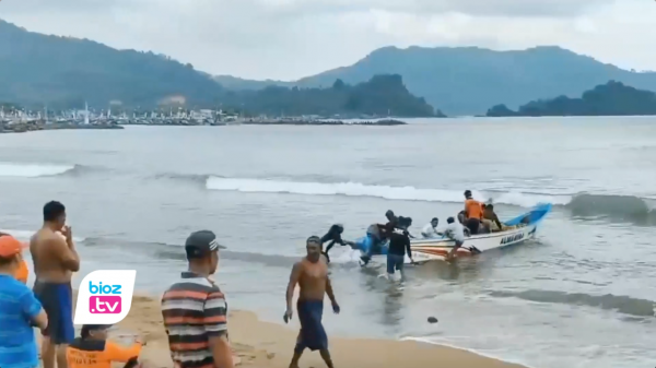 Wisatawan Hilang di Pantai Prigi Trenggalek, Upaya Pencarian Manfaatkan Perahu Hingga Jaring Nelayan