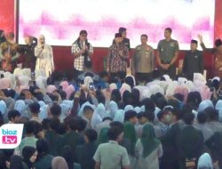 Road Show di Trenggalek, Gus Miftah Gembleng Wawasan Kebangsaan Pelajar Tangkal Radikalisme