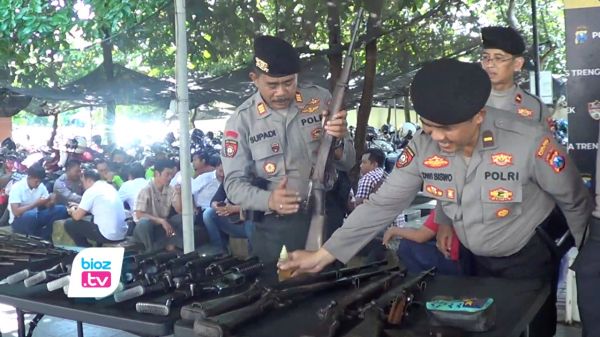 Persiapan Idul Fitri, Ratusan Senpi & Kendaraan Polisi di Trenggalek Kembali Diperiksa
