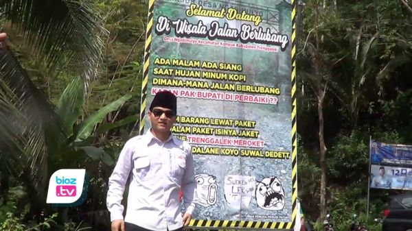 Warga Kreatif Kritisi Jalan Rusak Ngadimulyo, Bupati Trenggalek Balas Kritikan Dengan Pantun Lucu