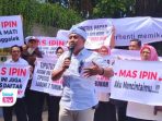 Massa Gruduk Pendopo, Tuntut Mas Ipin Tetap Pimpin Trenggalek dan Tolak Jadi Cawagub Jatim