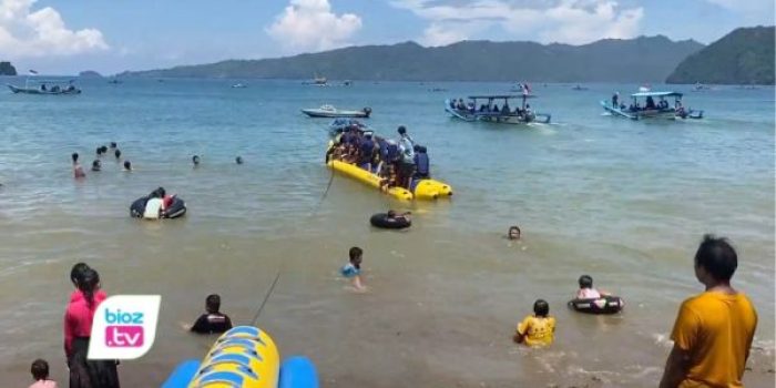 Lonjakan kunjungan wisatawan selama libur sekolah di Kabupaten Trenggalek ternyata belum mampu menyelamatkan capaian Pendapatan